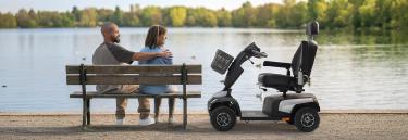 Invacare Scooter eléctrico Orion Pro velocidad hasta 10 km/h 