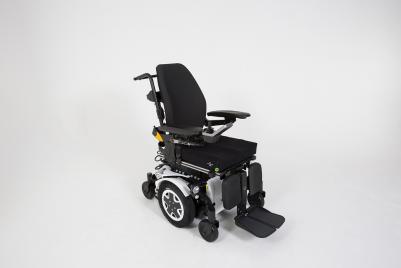 Silla de ruedas eléctrica Invacare TDX SP2 NB compacta con basculación y reclinación eléctrica