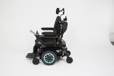 silla de ruedas electrónica Invacare TDX SP2 Ultra Low Maxx con tracción central y unidad de asiento modular. 