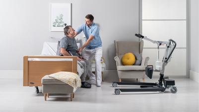 Grúa de bipedestación Invacare ISA Xplus para usuarios bariátrico, sempuñaduras ergonómicas, brazo de elevación extensible, soporte de piernas ajustable en altura