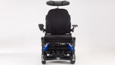 Silla de ruedas eléctrica Invacare AVIVA RX20 con propulsión trasera y electrónica Linx