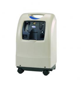 Concentrador de oxígeno Invacare Perfecto2 V de 5 litros, pequeño, silencioso y ligero.
