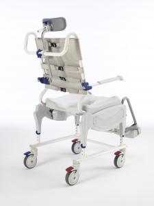 Silla de ducha Invacare Aquatec Ocean Vip Ergo con basculación de asiento