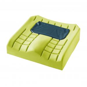 El Invacare Matrx Flo-Tech Plus es un cojín para sillas de ruedas anatómico de perfil alto con sección de gel. Sección de gel en la parte trasera del cojín.